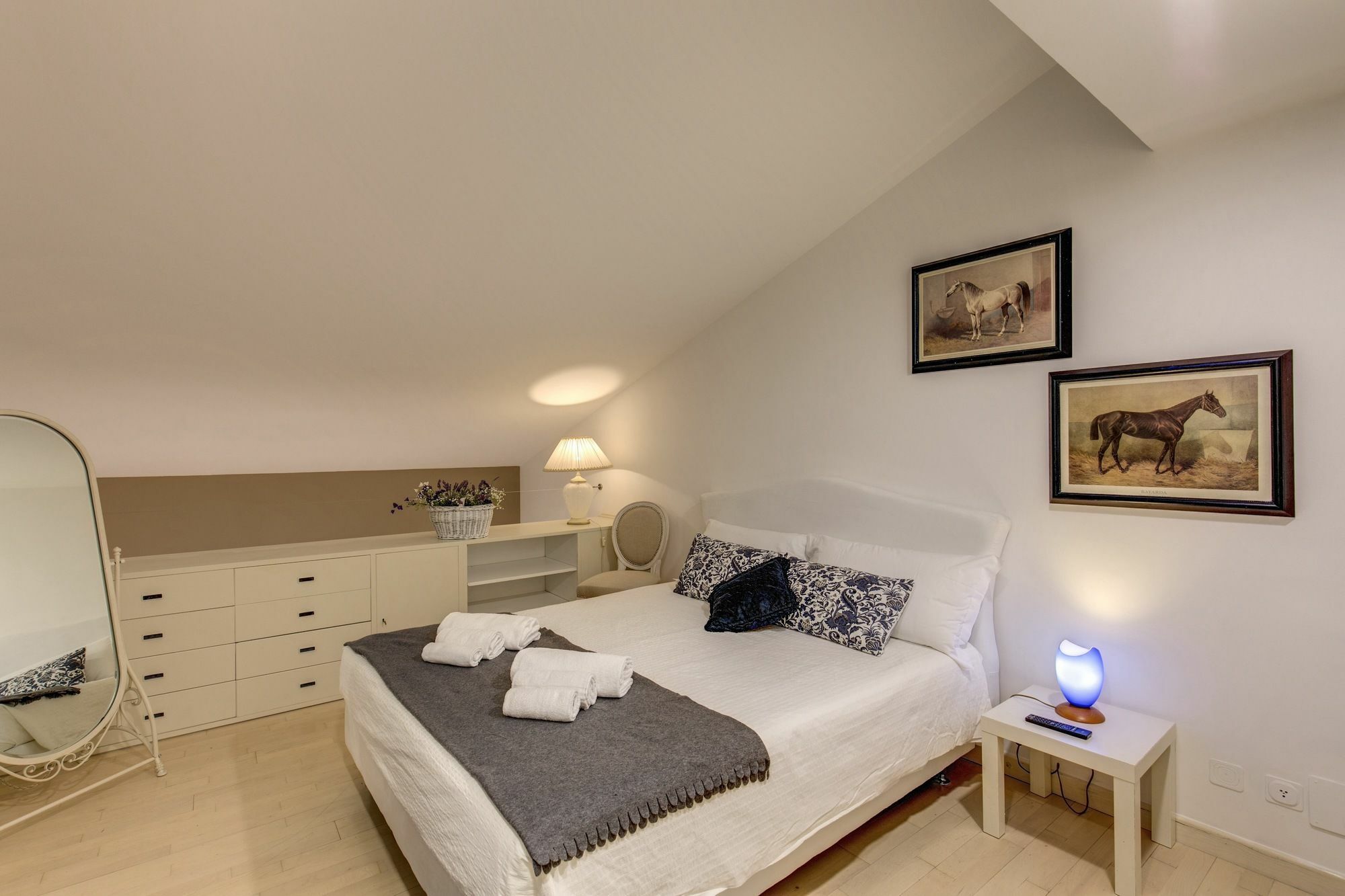 Trevi Miracle Suite Рим Экстерьер фото